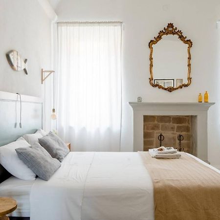מונטקיו אמיליה La Casa Sulle Mura מראה חיצוני תמונה