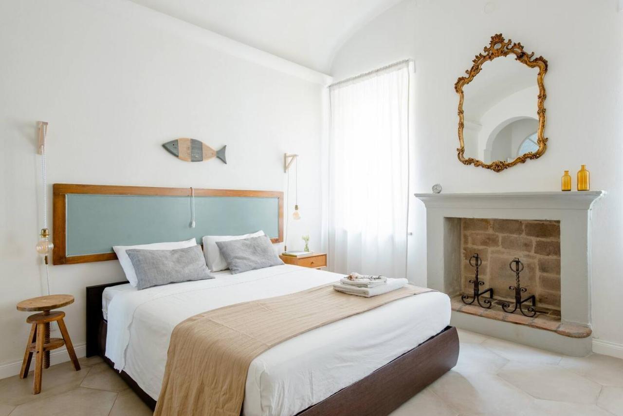 מונטקיו אמיליה La Casa Sulle Mura מראה חיצוני תמונה